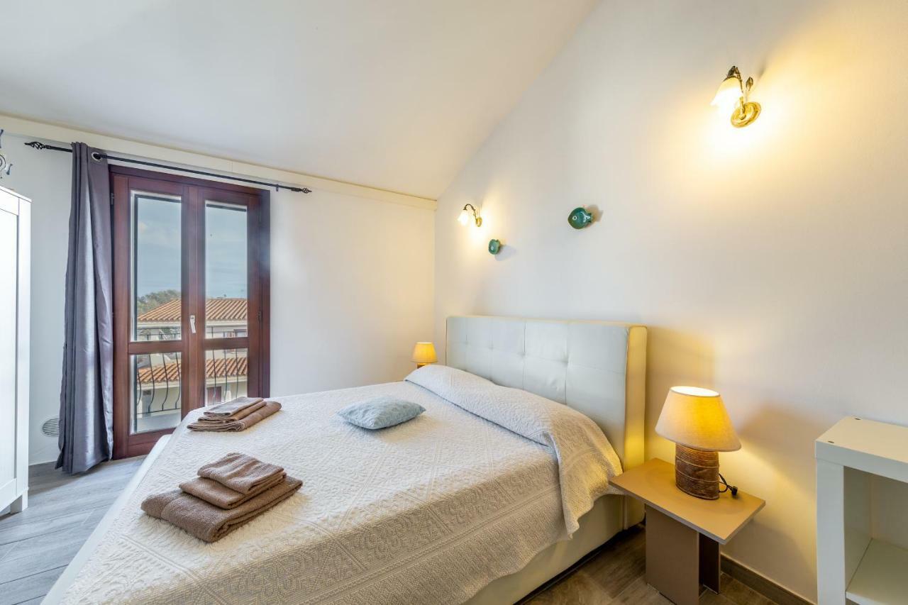 B&B Rotta Per Tavolara Porto San Paolo  Exterior photo